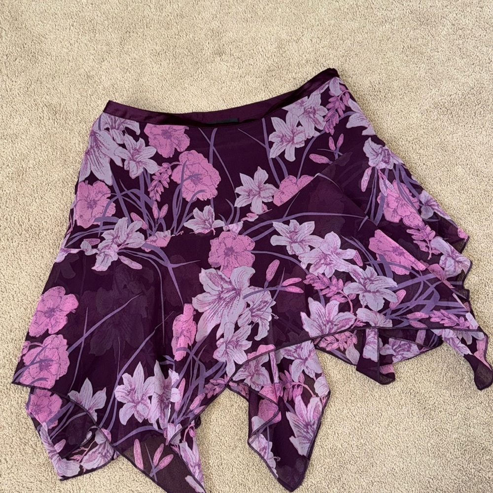 Bebe skirt